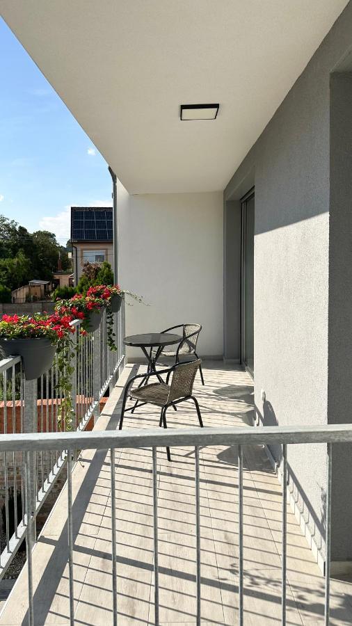 Linden Apartman 104 - Adults Only โมชนมายารูวาร์ ภายนอก รูปภาพ